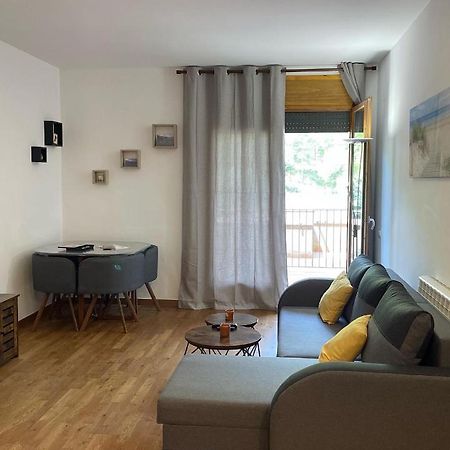 Apartmán Precioso Calido Apartamento En Sort Con Terraza Exteriér fotografie